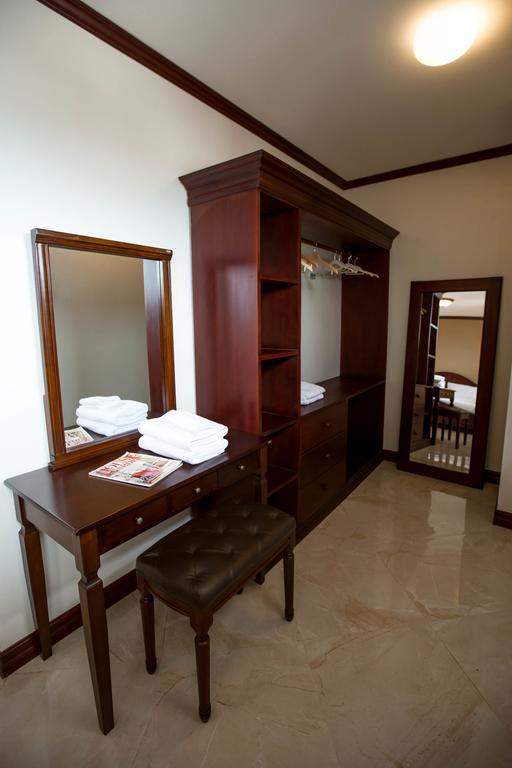 Capitol Residence Vientiane Zimmer foto
